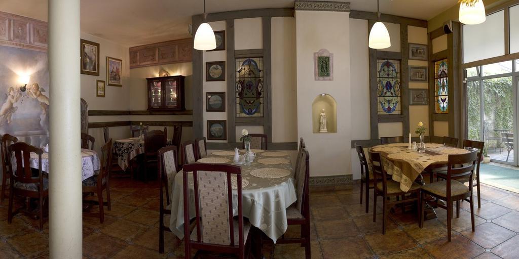 Hotel Zaulek Dębica Dış mekan fotoğraf